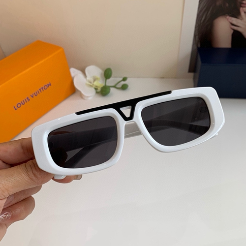 ルイヴィトンサングラス側面デザイン